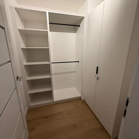Magia Morza In Ortsteil Podczele Max 4 Personen - Parkplatz - Balkon Kolberg